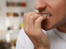 Cuando la mente avisa del peligro: morderse las uñas, procrastinar y otras formas de autosabotaje